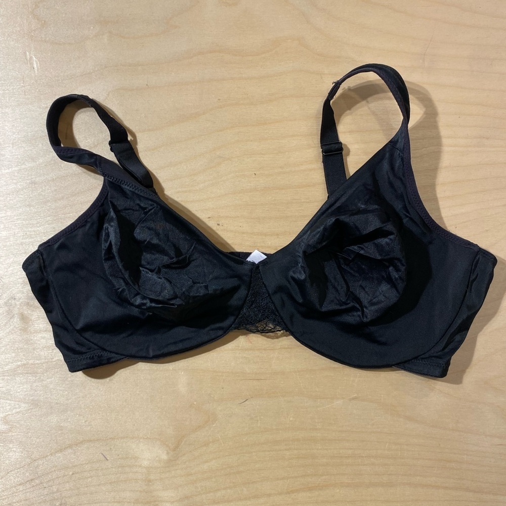 Secret Treasures No Wire Bra 40 DD (DH)